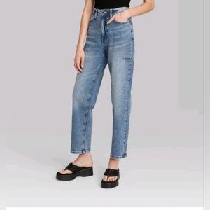Wild Fable Women's Mid-Rise 90's Relaxed Slashed Straight Jeans Medium Wash